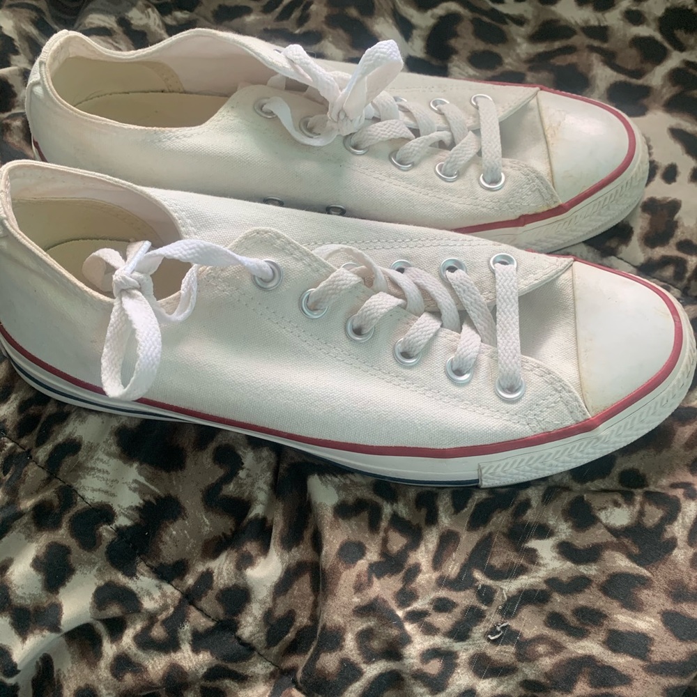 white converse size 9.5